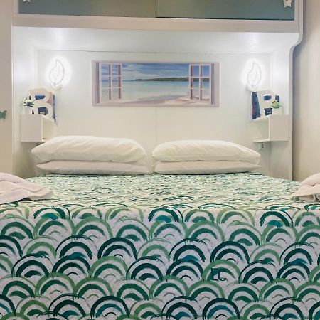 Graniti "The Gole Of Alcantara Living In The Dream'S Room" מראה חיצוני תמונה