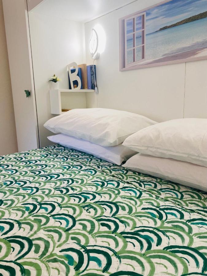 Graniti "The Gole Of Alcantara Living In The Dream'S Room" מראה חיצוני תמונה