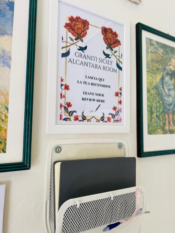 Graniti "The Gole Of Alcantara Living In The Dream'S Room" מראה חיצוני תמונה